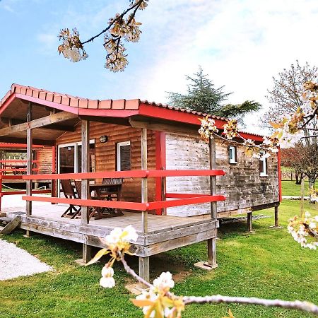 Les Chalets De Sancerre Thauvenay Exterior photo